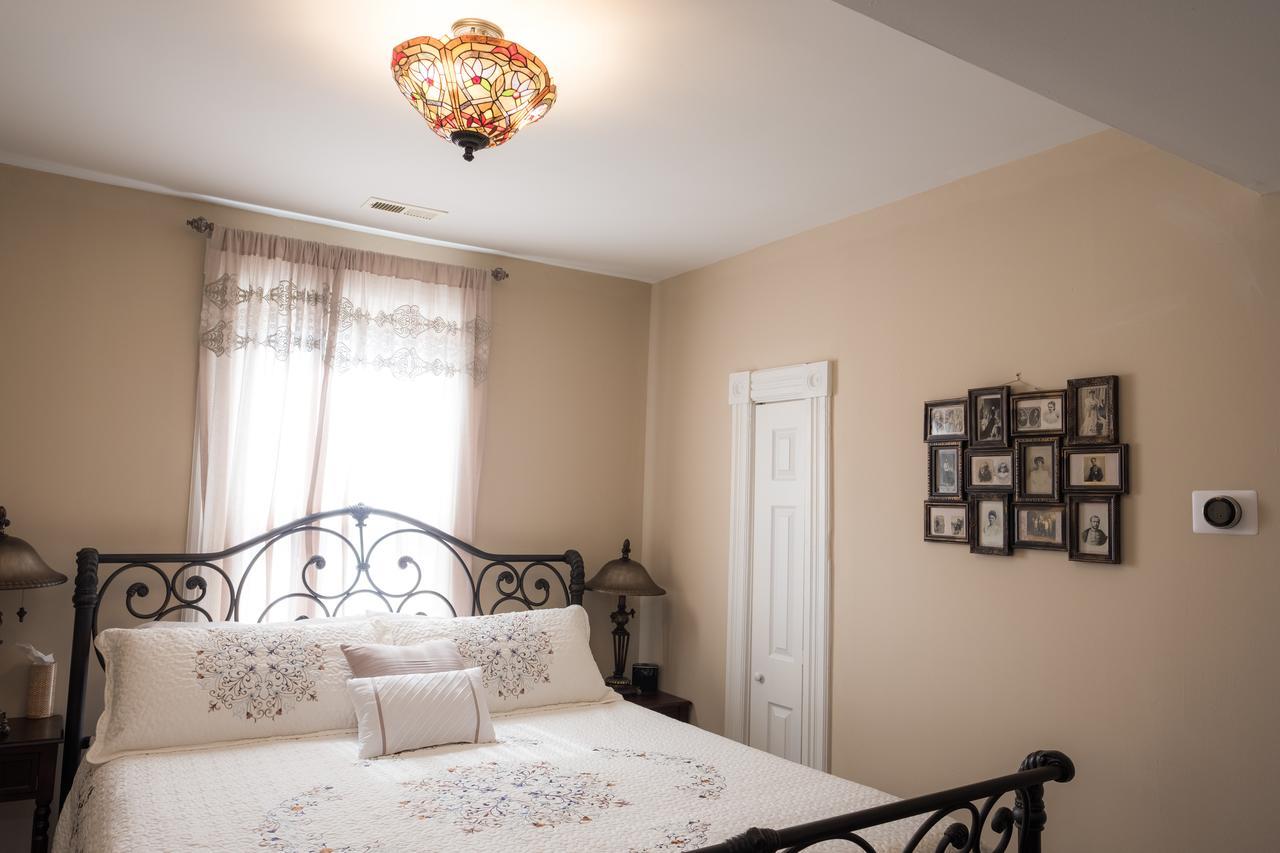 Dennison Street Inn, B & B Colonial Beach Kamer foto
